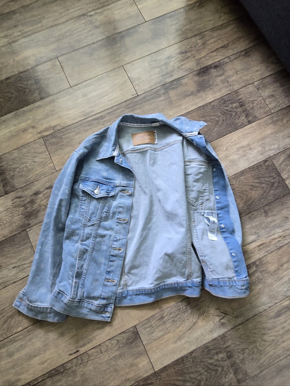 Levi Strauss Medium Womens Paisley Print Trucker Jean Jacket - Picture 6 of 12
